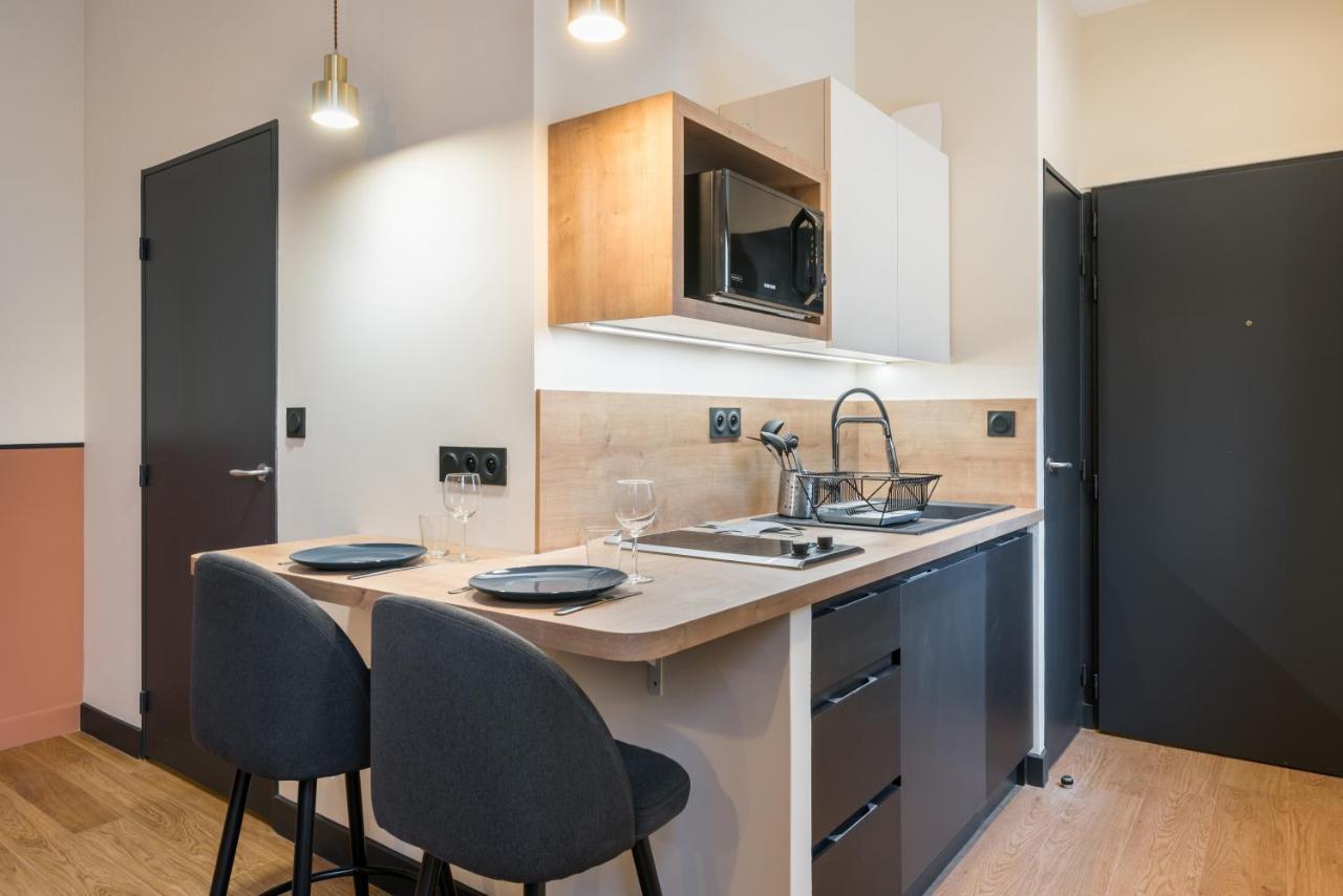 Honore - Suite Arbre Sec Lyon Exterior photo